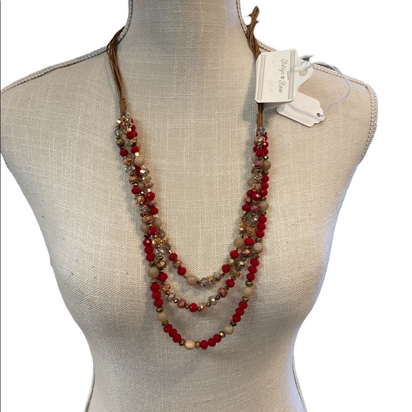 Ashlyn Rose Jewelry - 🎉HP🎉NWT Ashlyn Rose Beaded Necklace